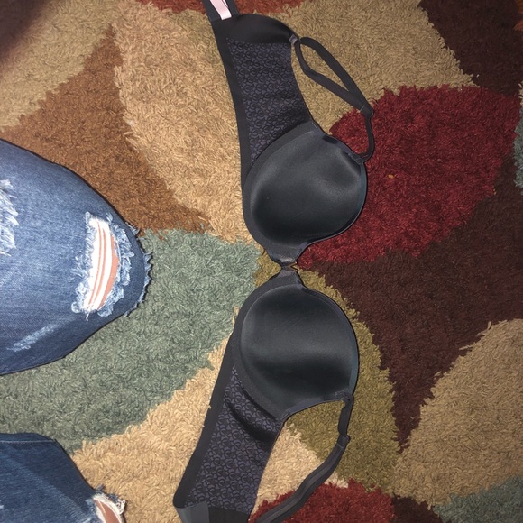 Victoria secret T-shirt bra - Picture 3 of 3